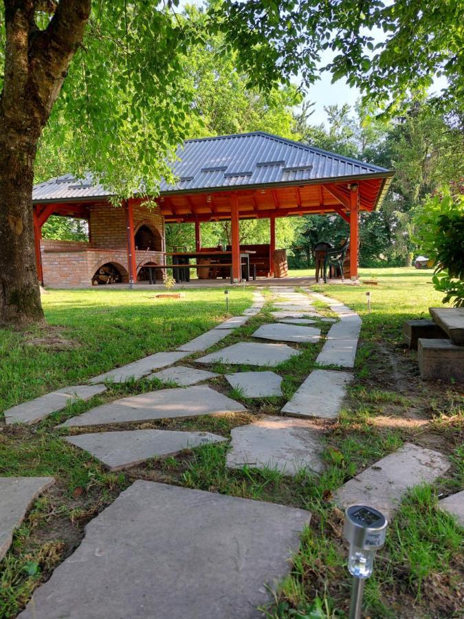 Вилла House Kupa Mb Petrinja Экстерьер фото