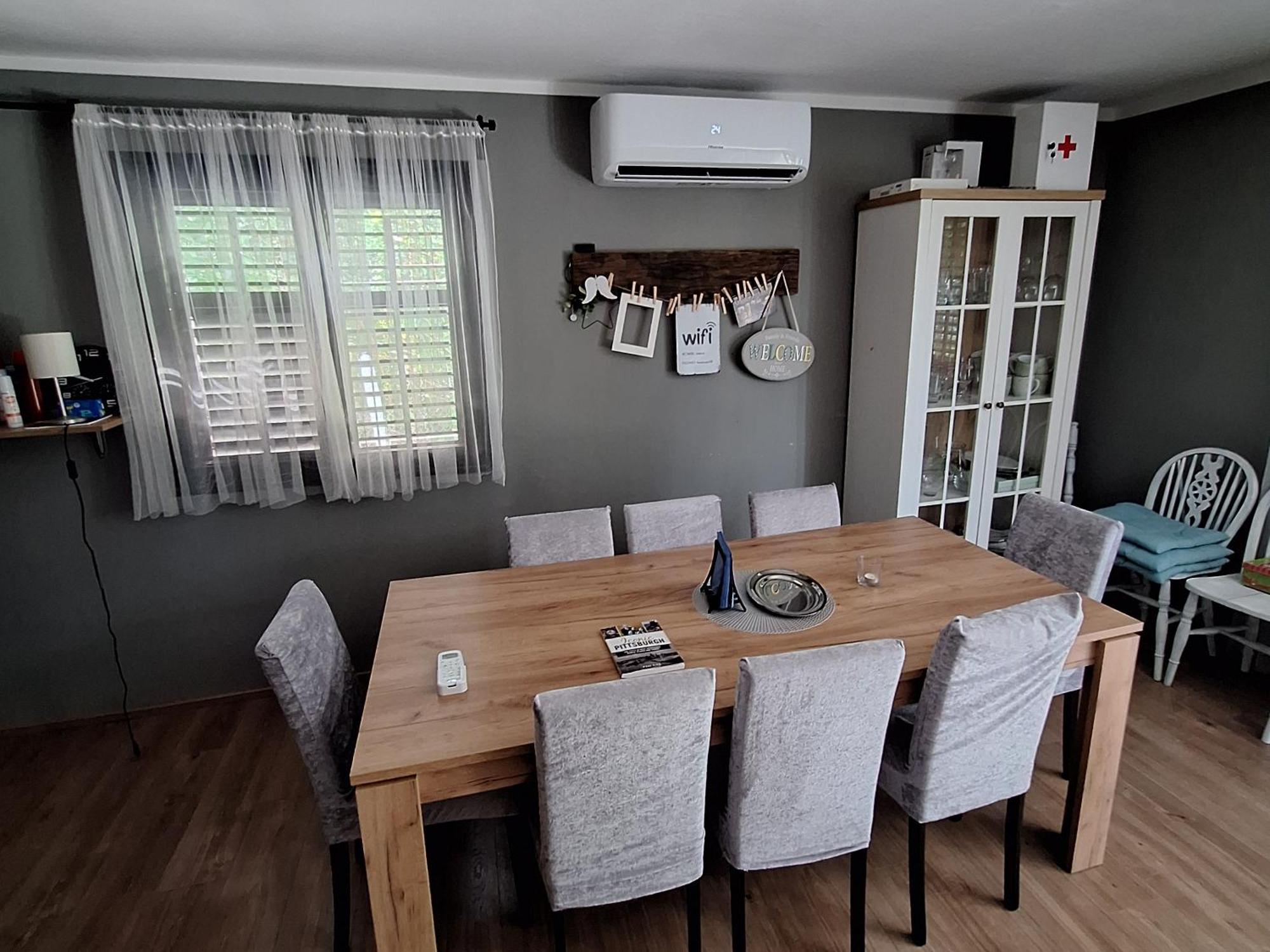 Вилла House Kupa Mb Petrinja Экстерьер фото